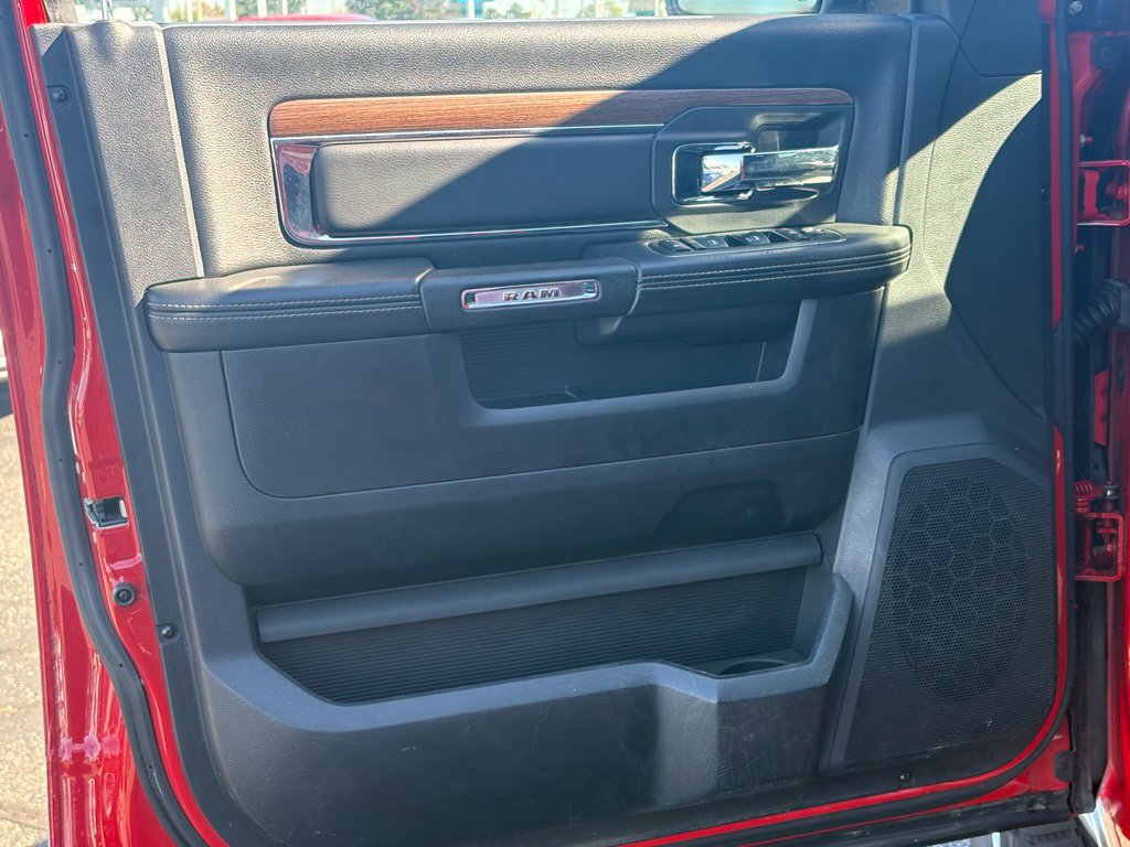 Used 2015 RAM 2500 Laramie AWD/4WD image 8