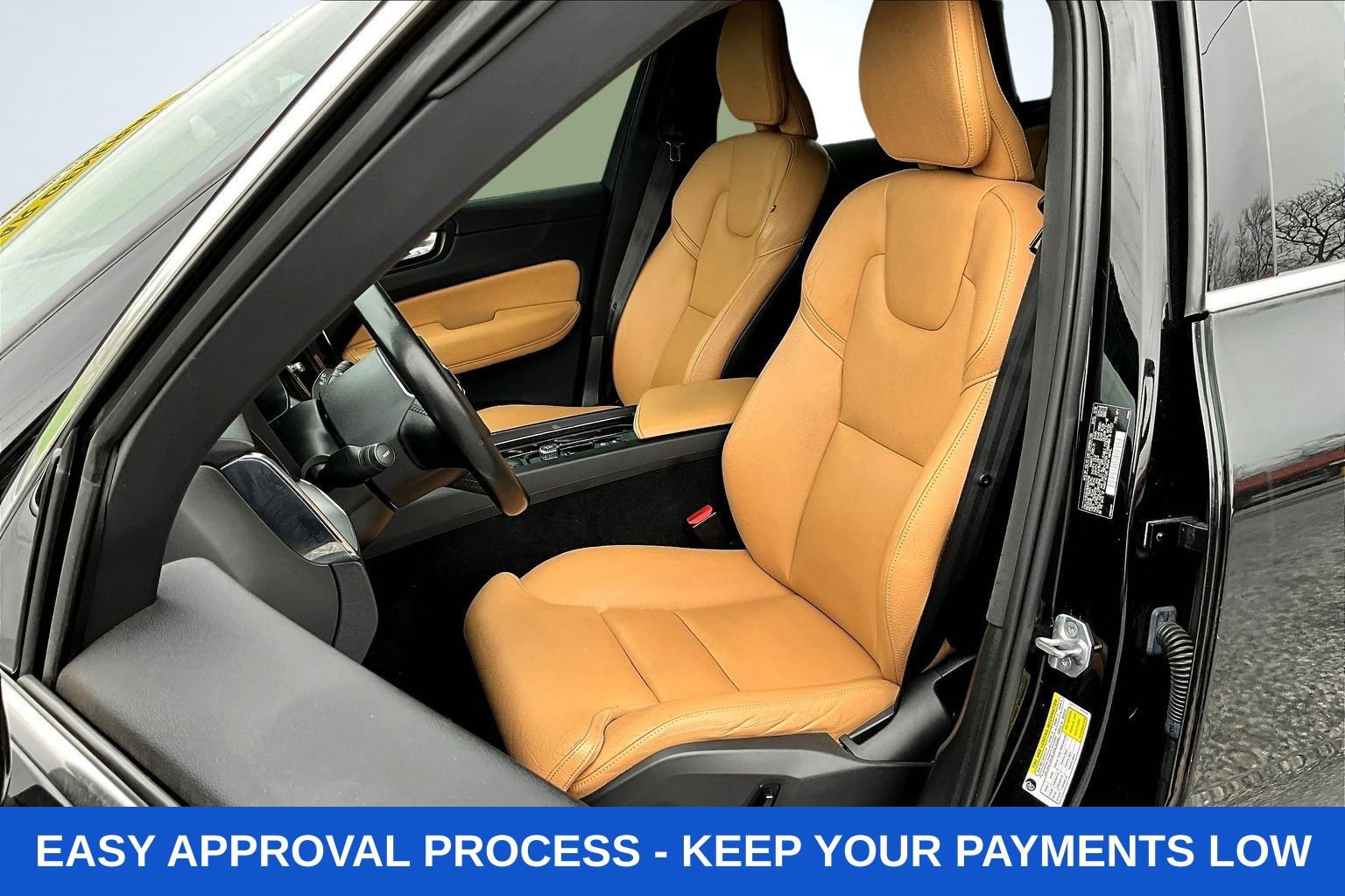 Used 2019 Volvo XC60 T5 Momentum w/ Premium Package image 26