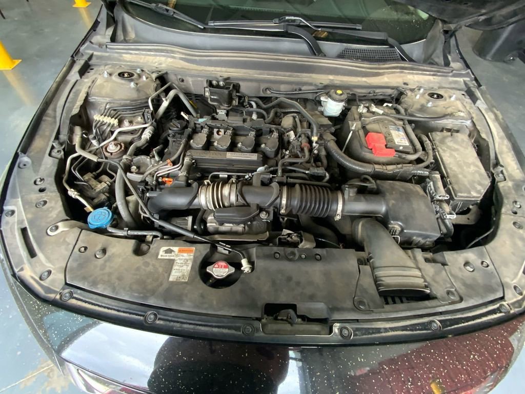 Used 2018 Honda Accord EX image 14