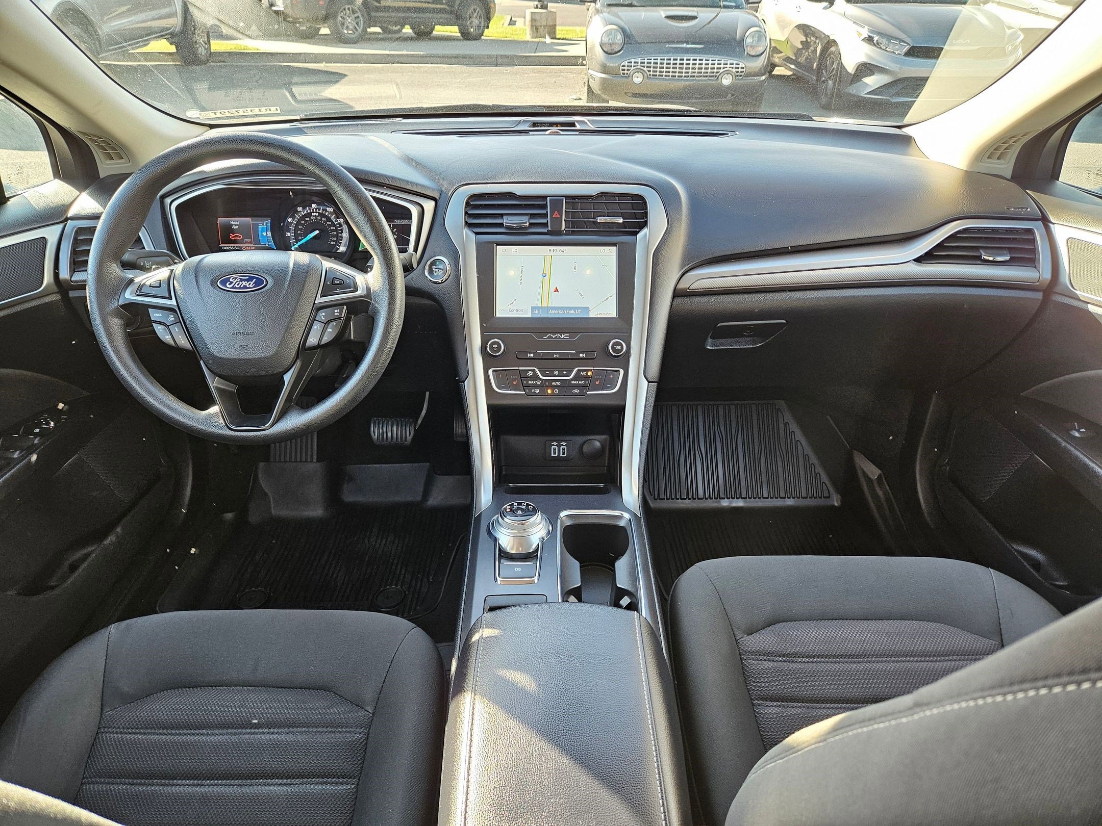 Used 2020 Ford Fusion SE AWD/4WD image 30
