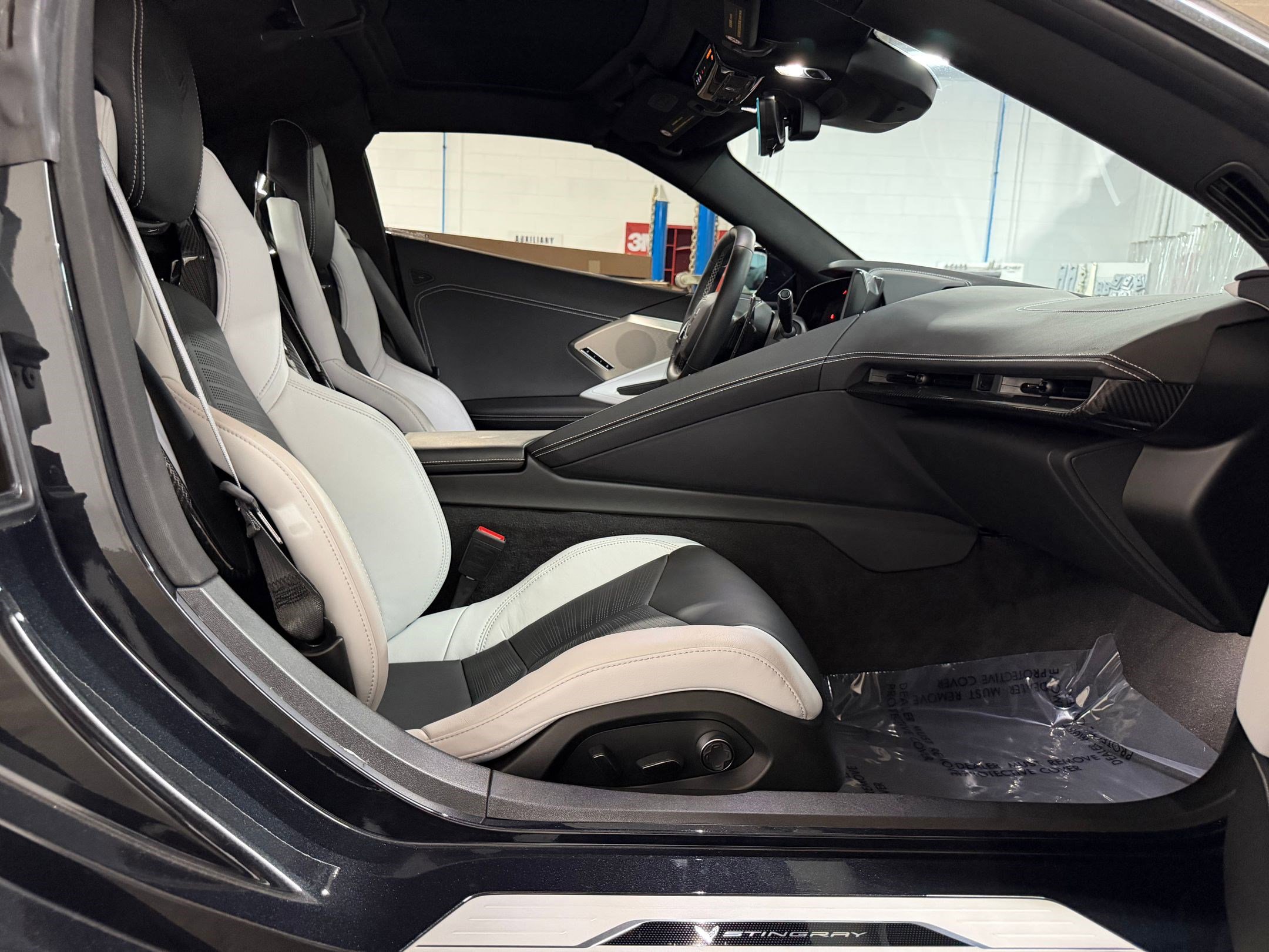 Used 2024 Chevrolet Corvette Stingray Preferred Cpe w/ Z51 Performance Package image 49