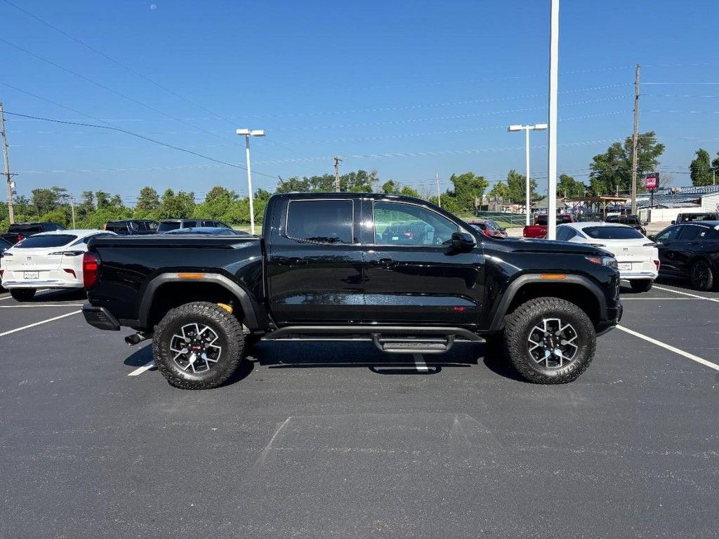 Used 2024 GMC Canyon AT4X AWD/4WD image 2