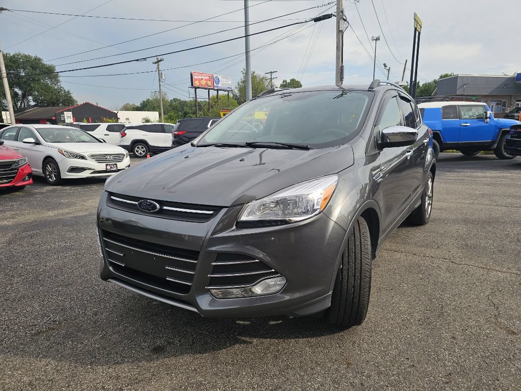 Used 2016 Ford Escape SE w/ SE Chrome Package AWD/4WD image 4