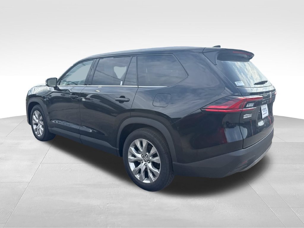 Used 2026 Toyota Grand Highlander FWD image 4