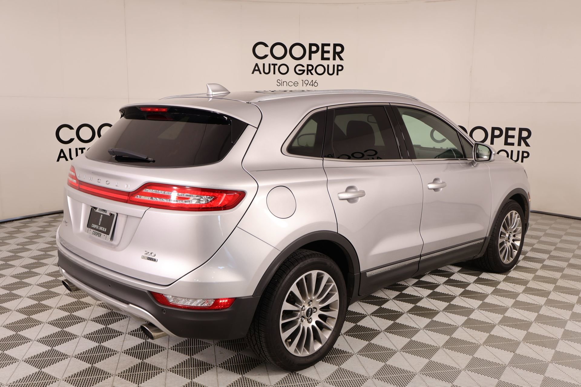 Used 2015 Lincoln MKC FWD w/ Equipment Group 102A Reserve image 22