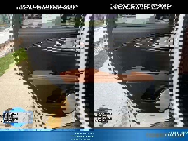 Used 2023 Lincoln Nautilus Reserve image 18