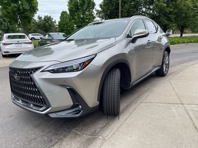 Used 2026 Lexus NX 350 AWD w/ Accessory Package (2T) image 7