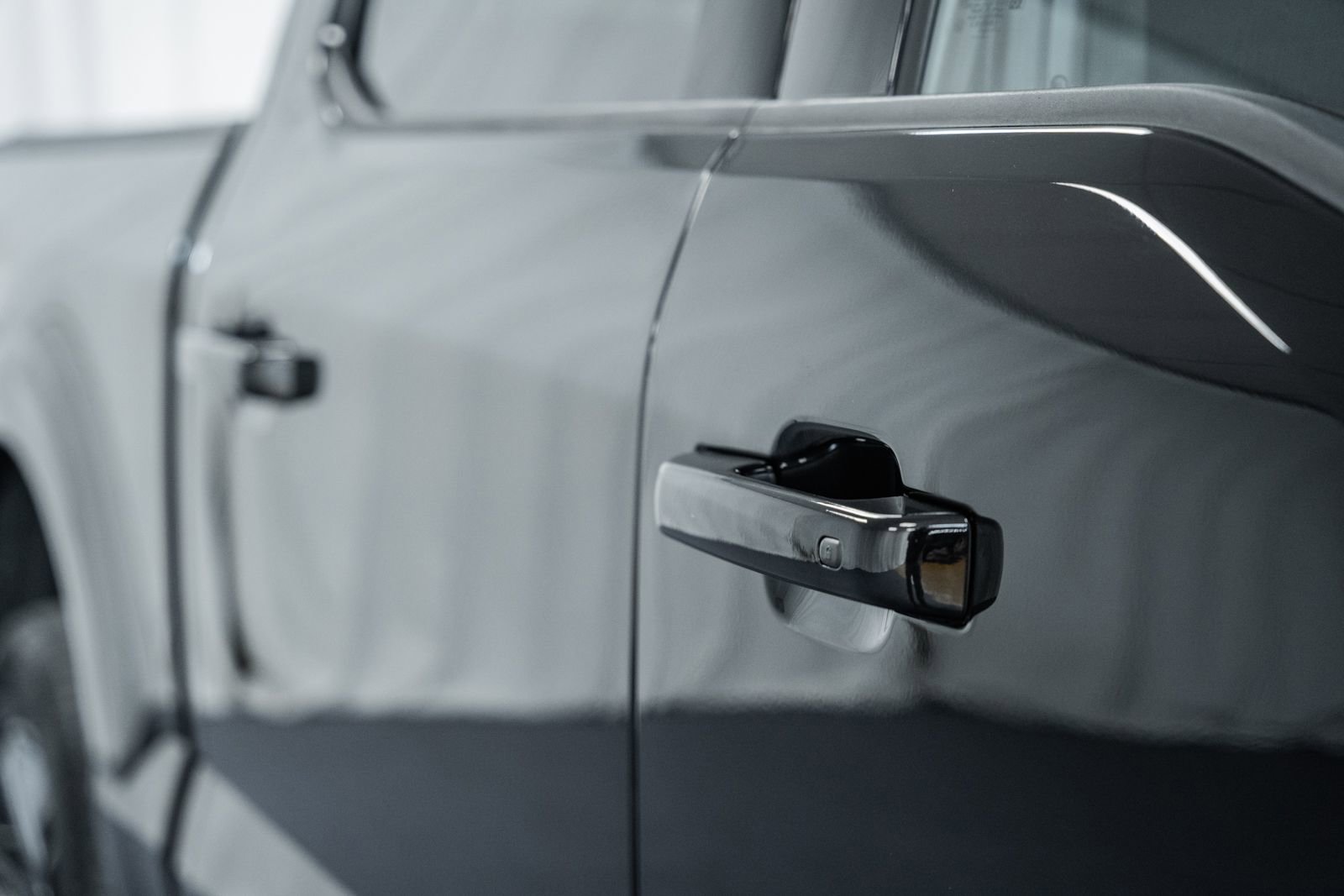 Certified 2023 Ford F150 Lariat w/ Equipment Group 502A High image 23