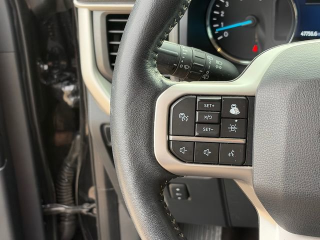 Used 2023 Ford Expedition XLT image 23