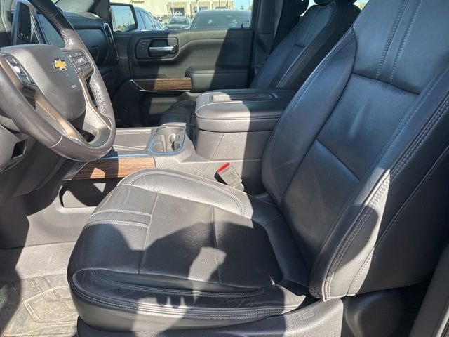 Used 2020 Chevrolet Silverado 1500 High Country w/ Technology Package image 9