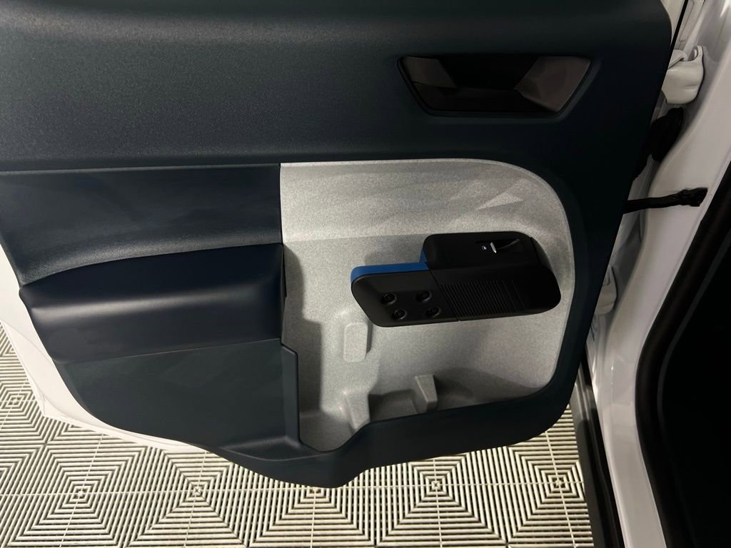 Used 2025 Ford Maverick XLT w/ Equipment Group 302A image 23