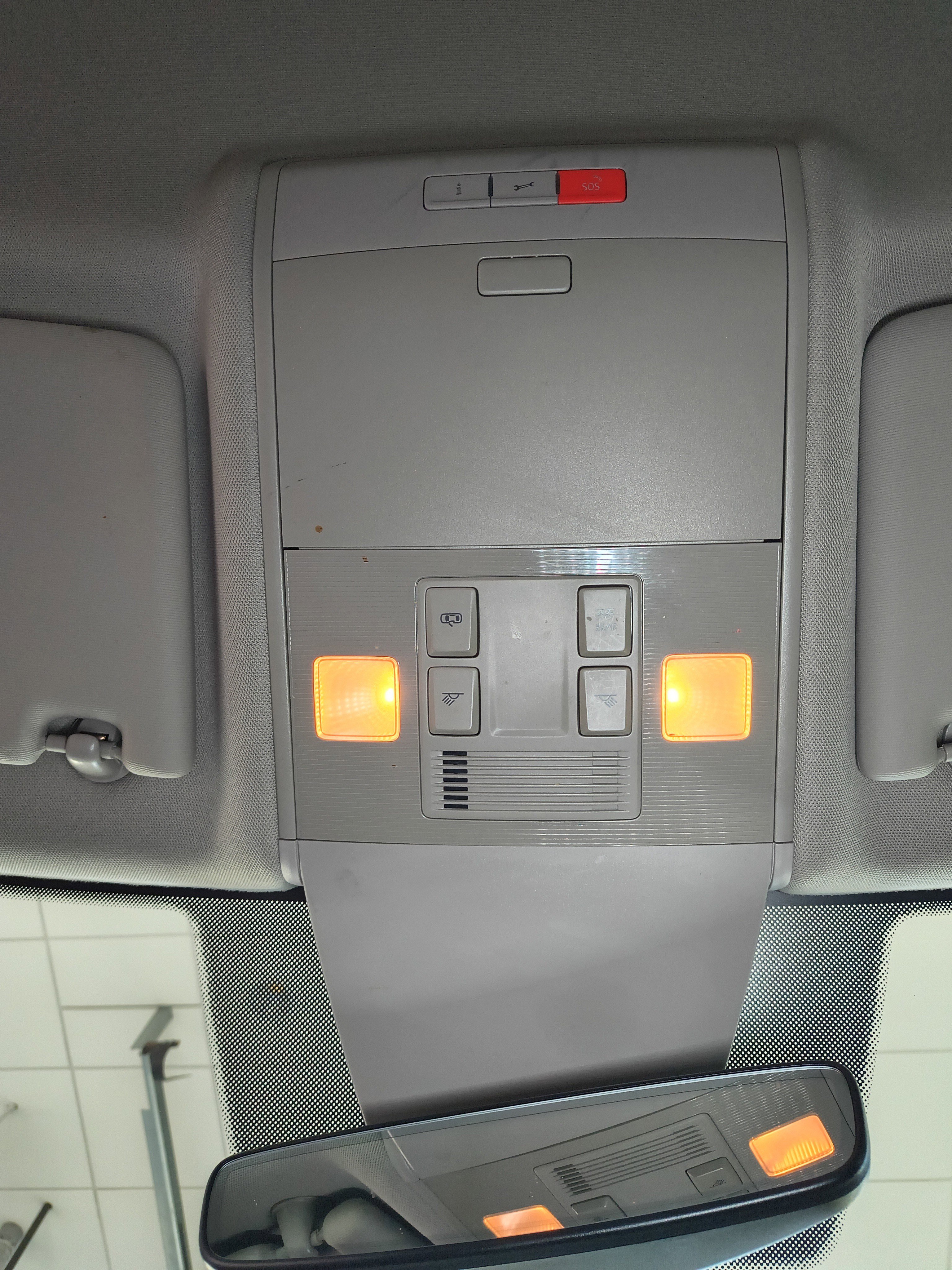 Used 2018 Volkswagen Atlas SE image 21