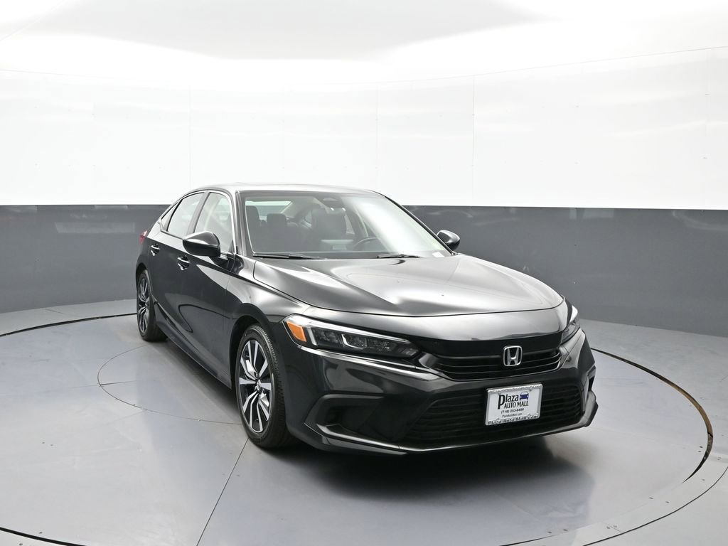 Used 2023 Honda Civic EX image 3