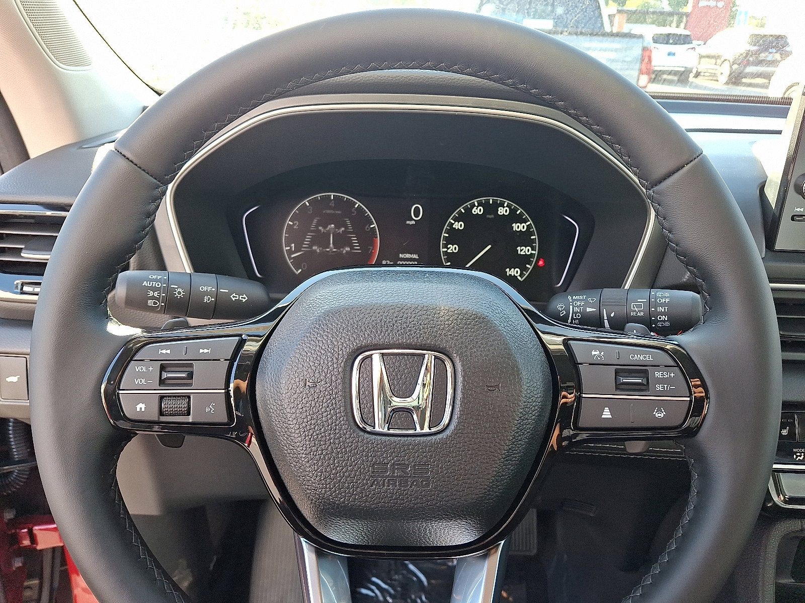 New 2025 Honda Pilot EX-L image 9