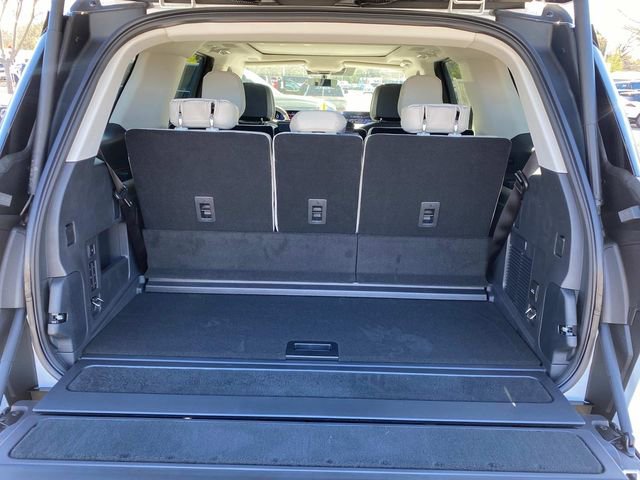 New 2026 Lincoln Navigator Reserve AWD/4WD image 26