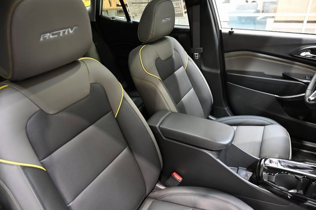 New 2026 Chevrolet Trax ACTIV w/ Sunroof Package image 8