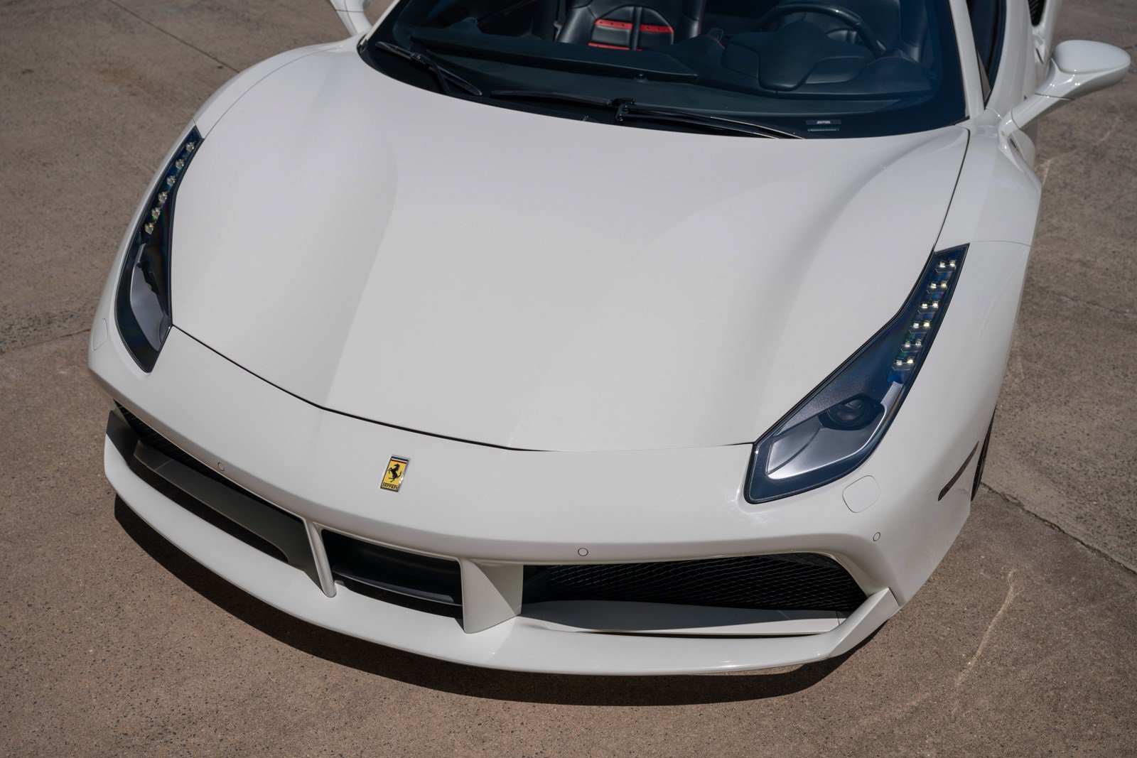 Used 2018 Ferrari 488 Spider RWD image 10