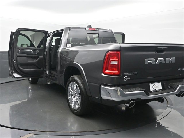 New 2026 RAM 1500 4x4 Crew Cab image 56