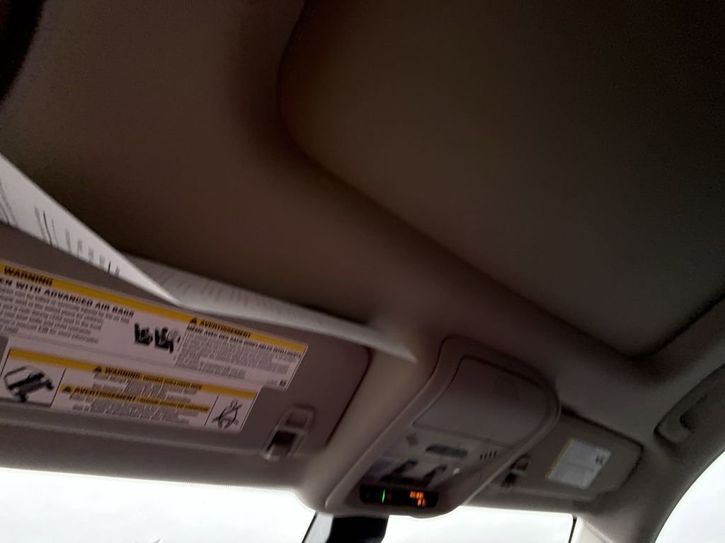 Certified 2024 GMC Terrain Denali w/ Black Diamond Edition image 25