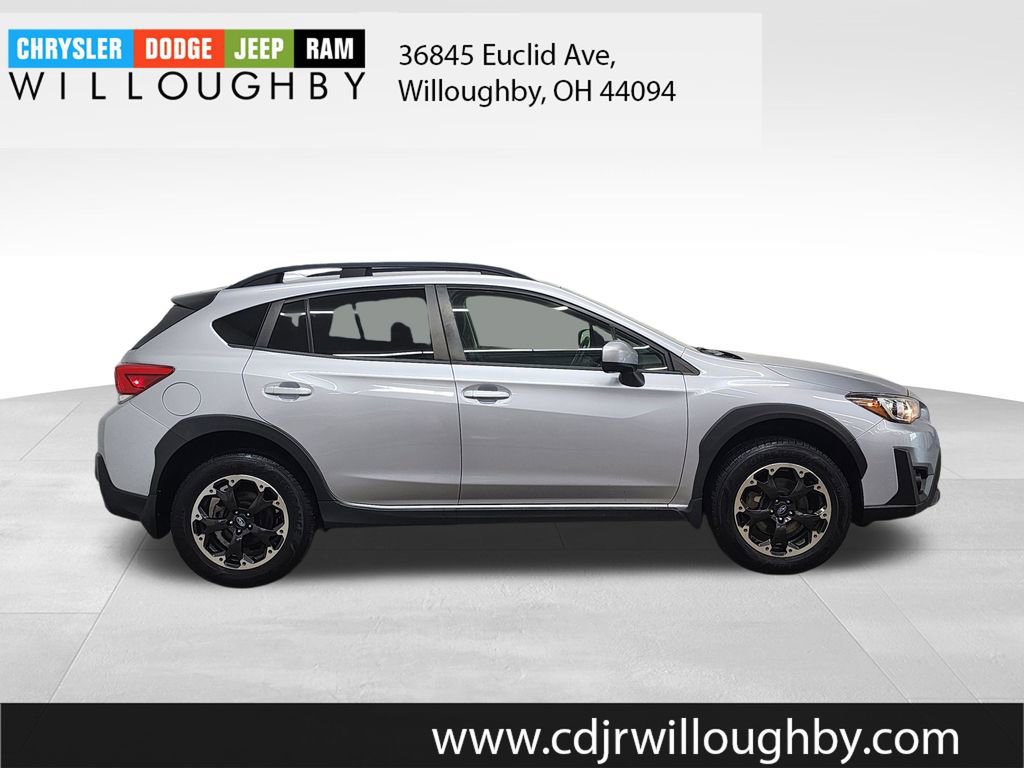Used 2021 Subaru Crosstrek 2.0i Premium w/ Moonroof Package image 4