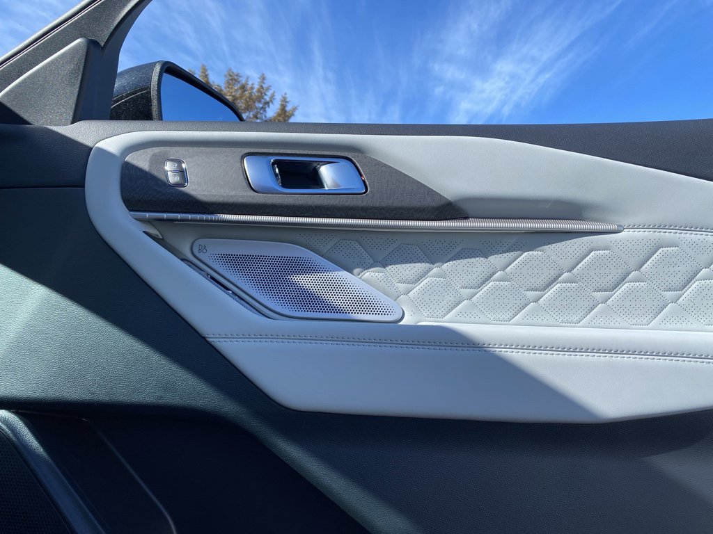 New 2026 Ford Explorer Platinum w/ LUX Leather Package image 14