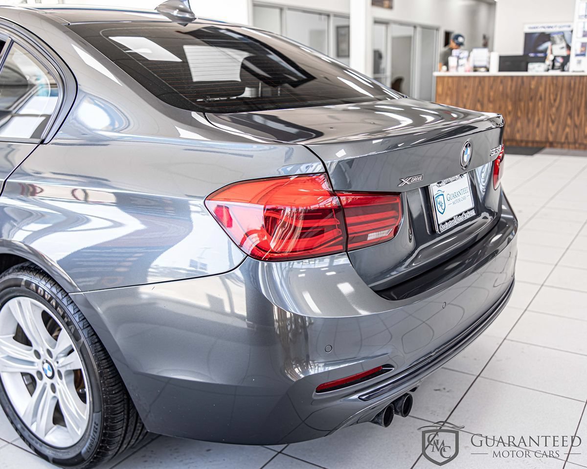Used 2016 BMW 328i xDrive Sedan AWD/4WD image 12