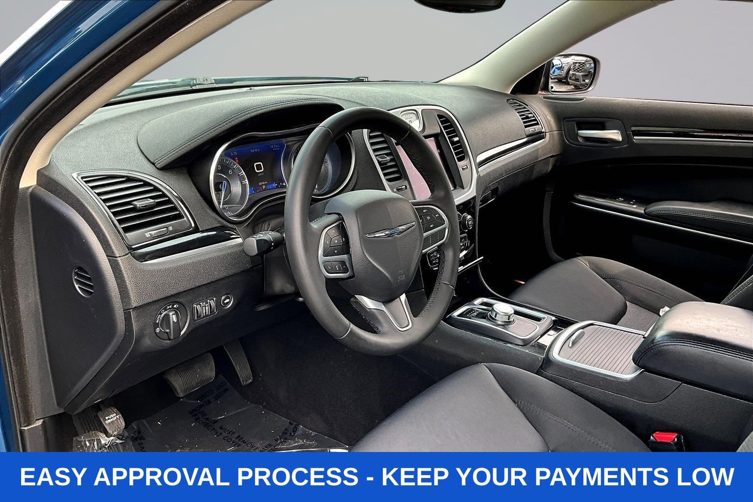 Used 2023 Chrysler 300 Touring w/ Sport Appearance Package RWD image 19