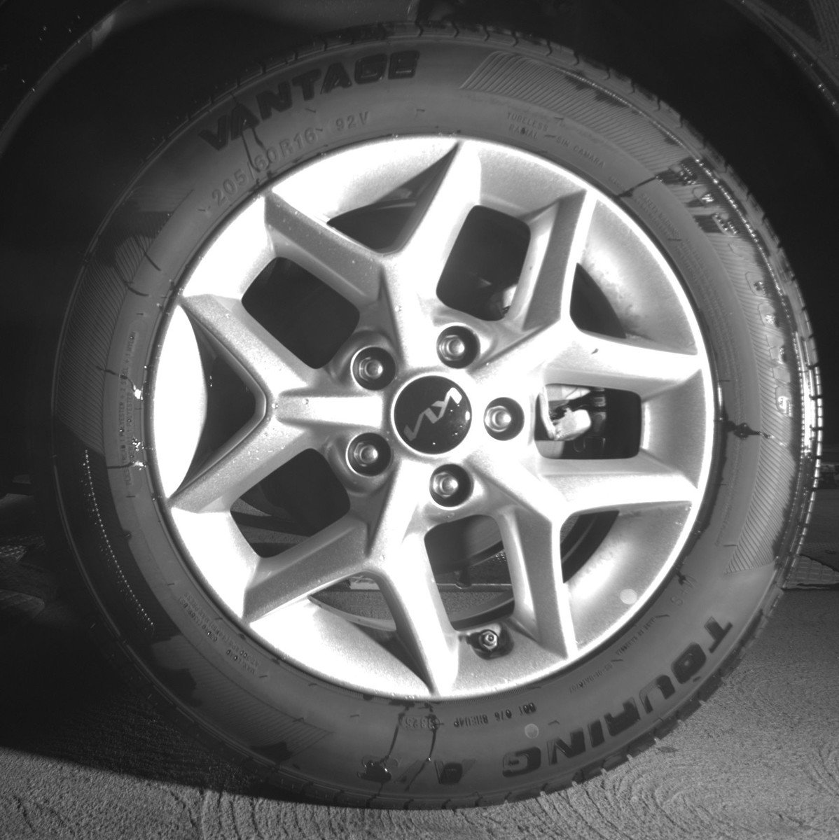 Used 2025 Kia Soul LX w/ LX Technology Package FWD image 21