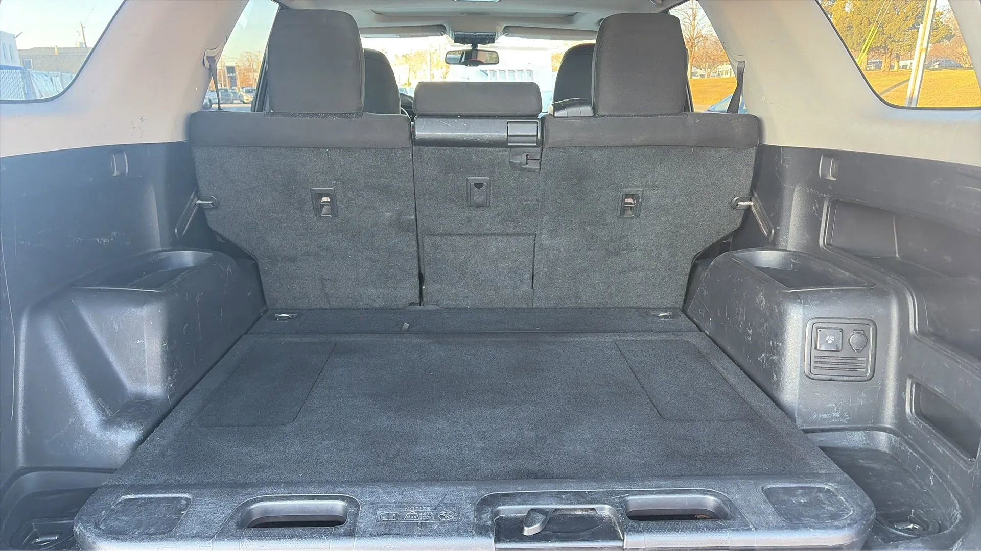 Used 2011 Toyota 4Runner SR5 image 37