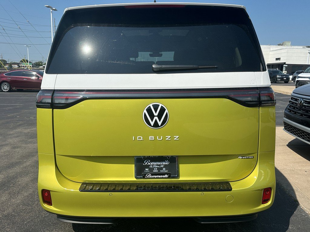 New 2025 Volkswagen ID. Buzz Pro S Plus image 3