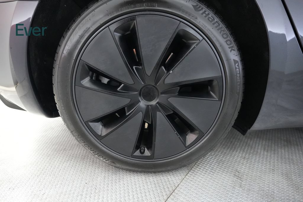 Used 2024 Tesla Model 3 Standard Range RWD image 20