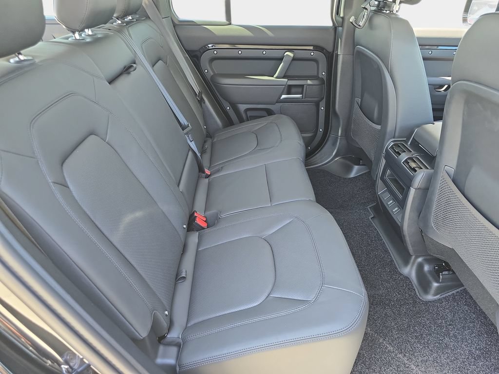 New 2026 Land Rover Defender 110 S AWD/4WD image 11