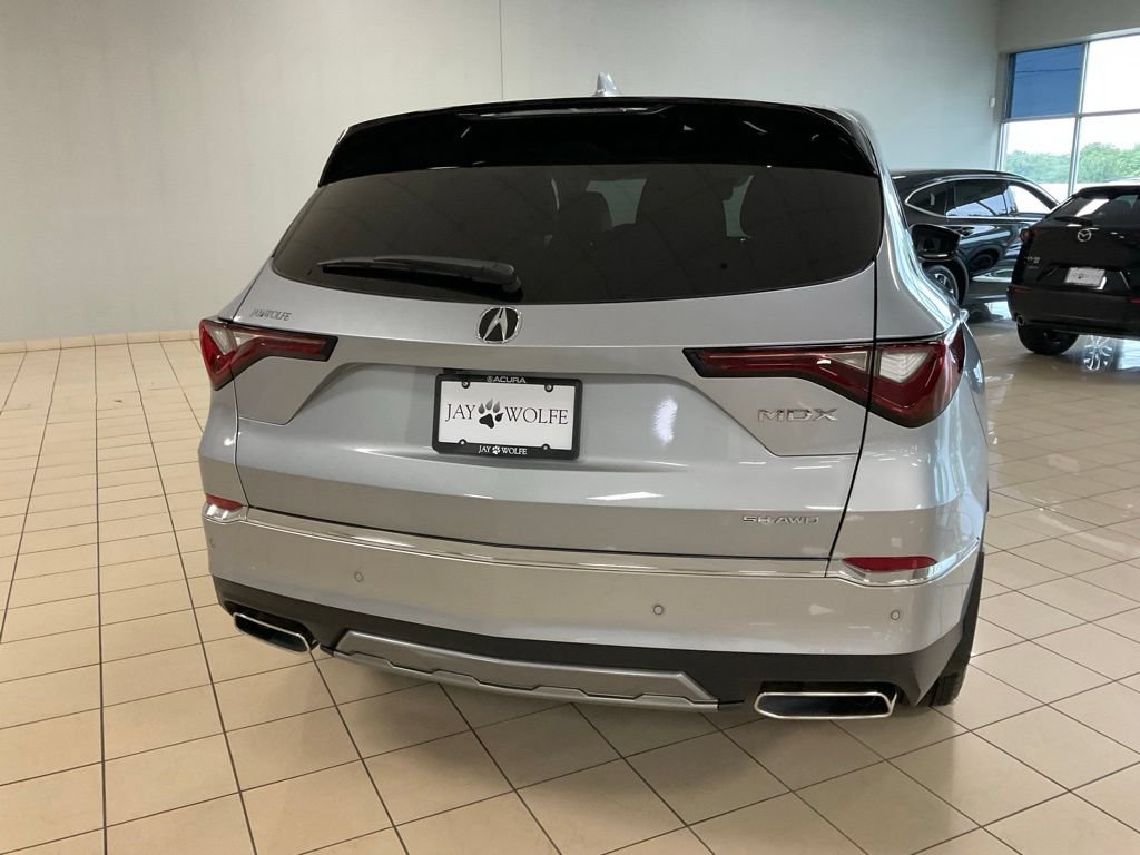 Certified 2026 Acura MDX w/ Technology Package AWD/4WD image 6