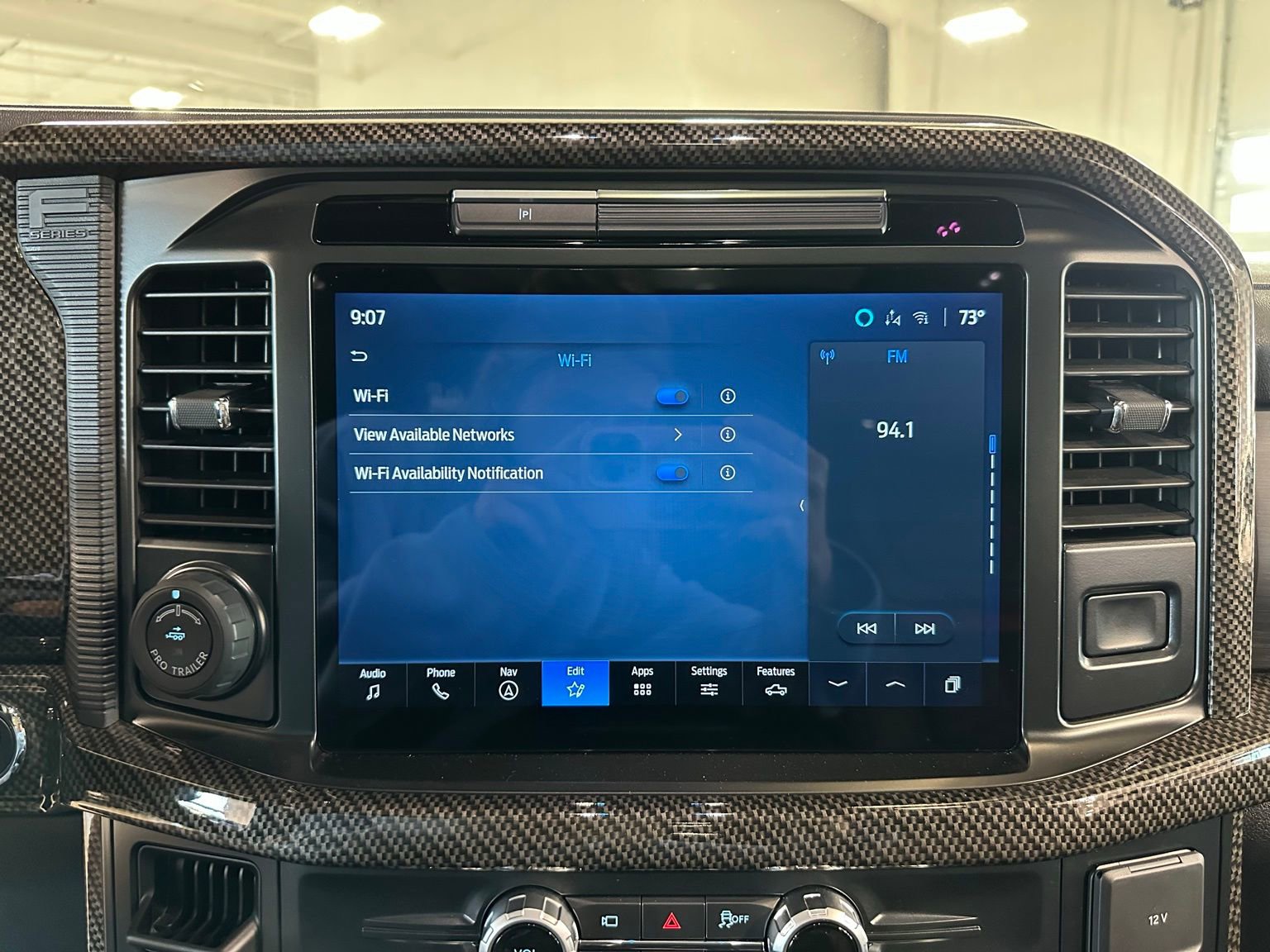 Used 2025 Ford F150 Lariat w/ Equipment Group 502A High image 30