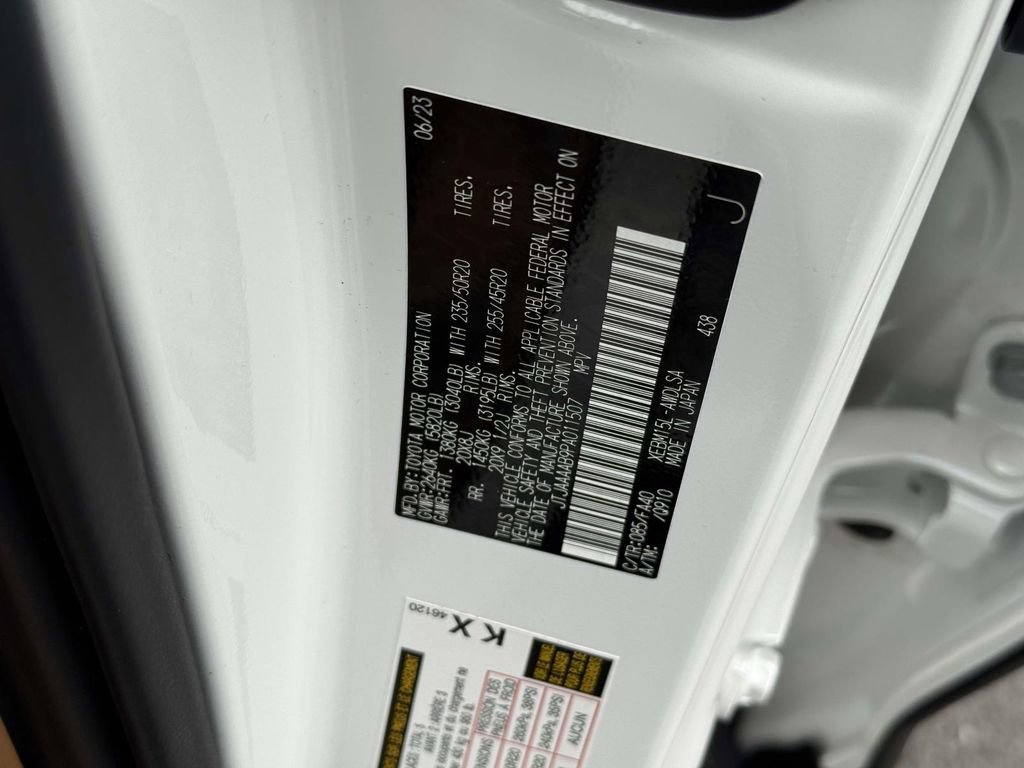 Used 2023 Lexus RZ 450e Premium w/ Accessory Package (Z1) image 30