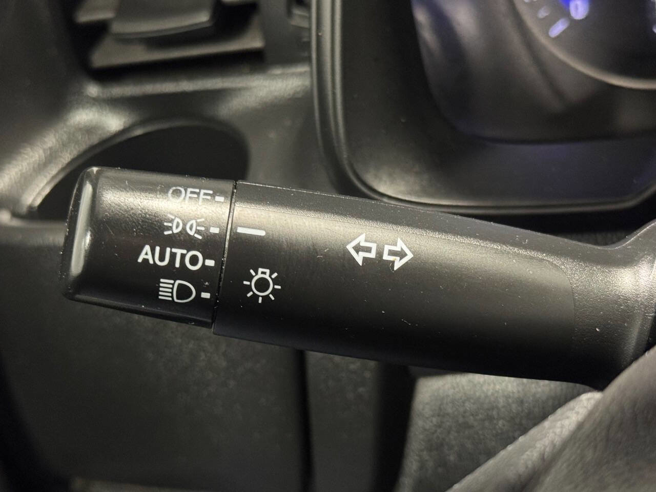 Used 2015 Honda Fit LX image 30