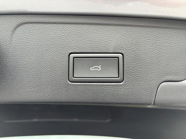 Certified 2025 Volkswagen Atlas Cross Sport SEL Premium R-Line image 13