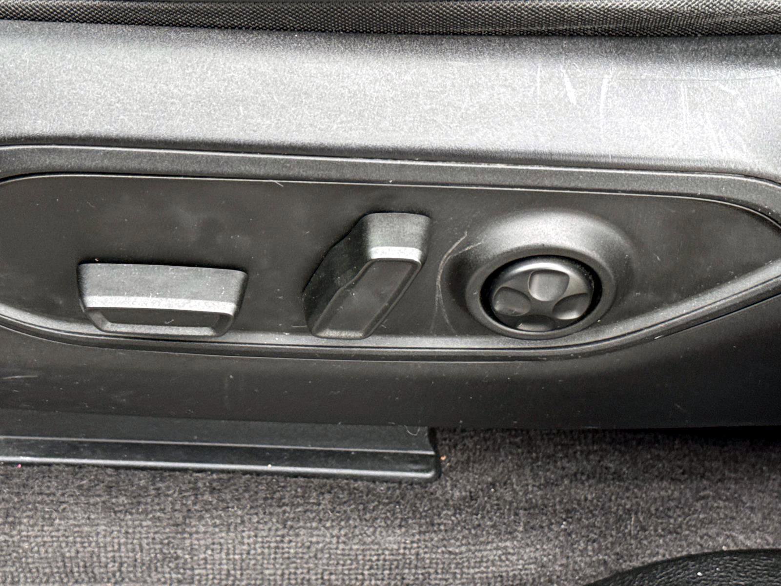 Used 2021 Jeep Grand Cherokee L Limited image 19