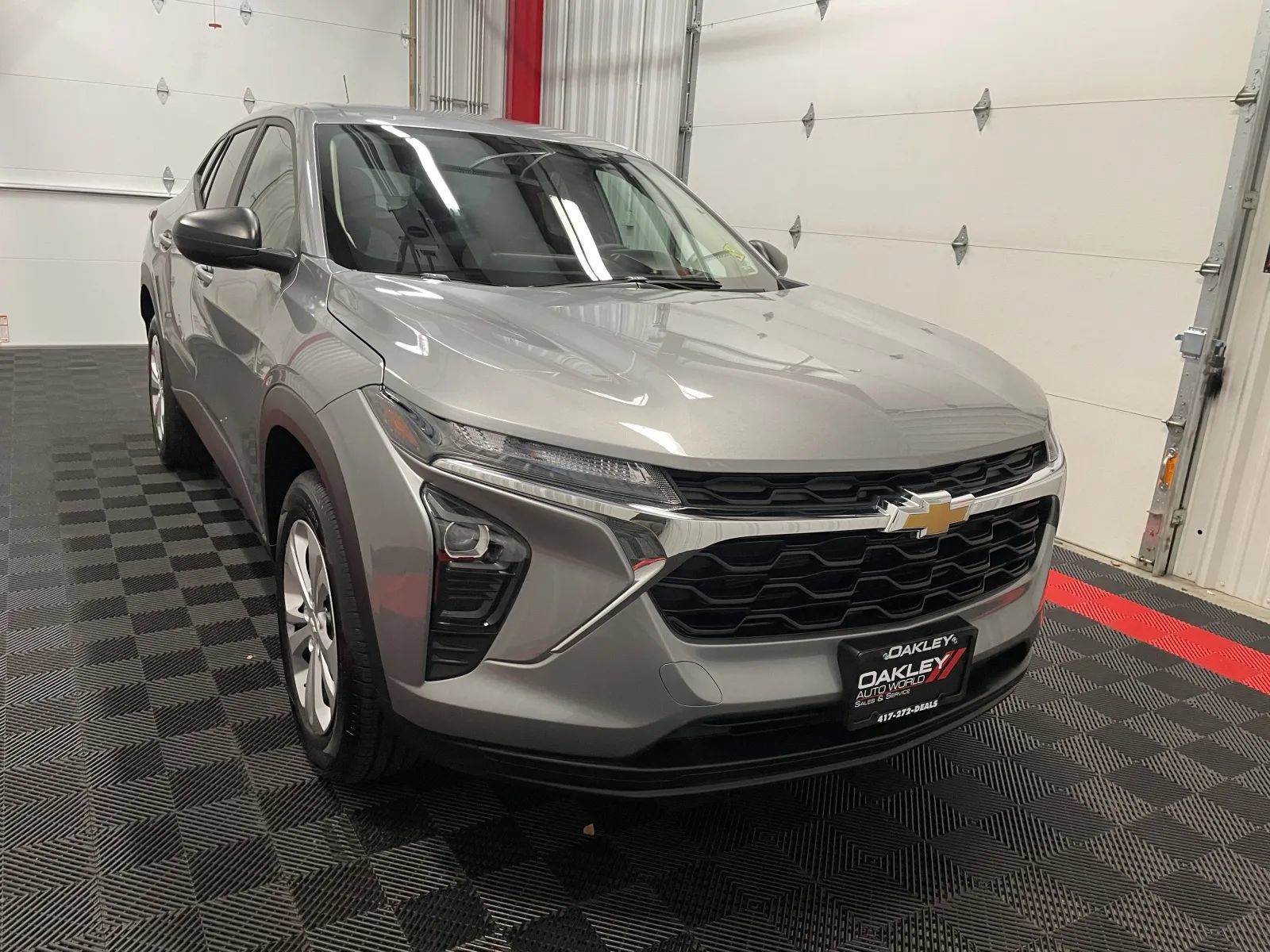 Used 2026 Chevrolet Trax LS w/ Driver Confidence Package FWD image 6