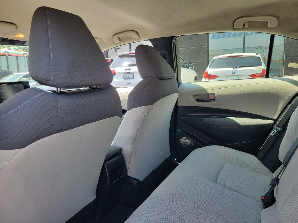 Used 2022 Toyota Corolla LE w/ Carpet Mat Package (TMS) FWD image 14