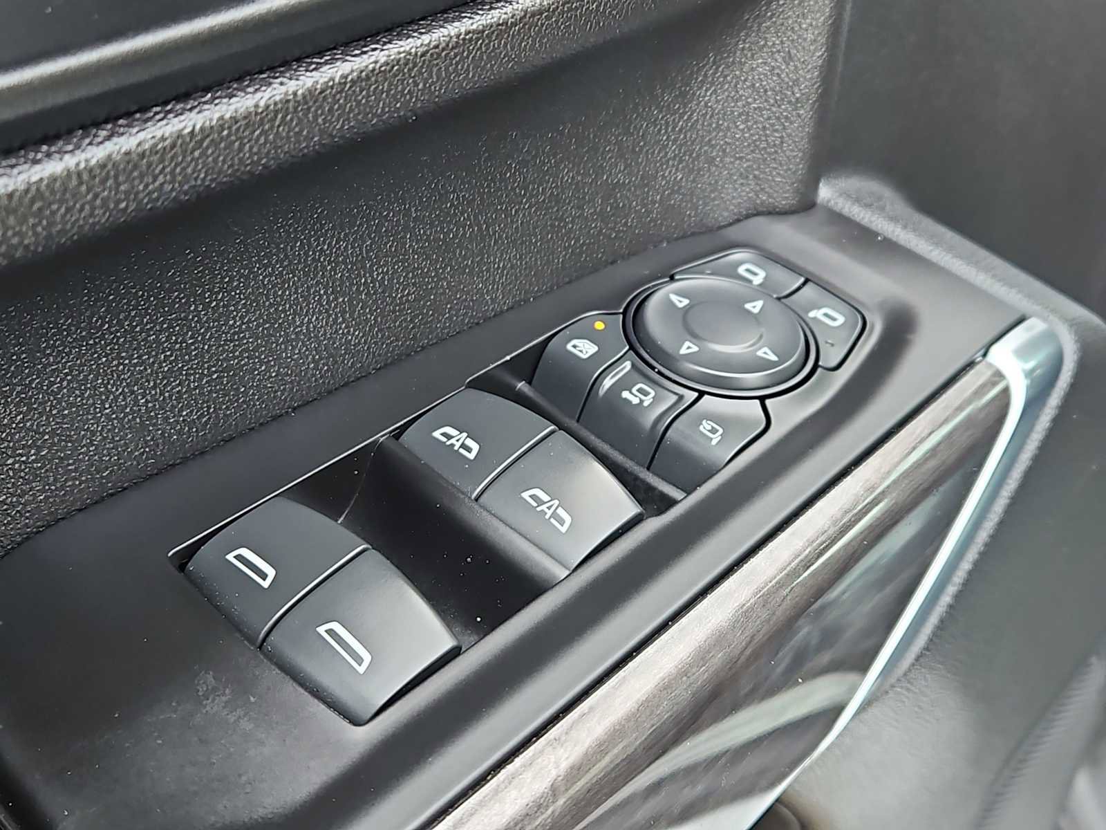 Used 2020 Chevrolet Silverado 2500 LTZ image 27