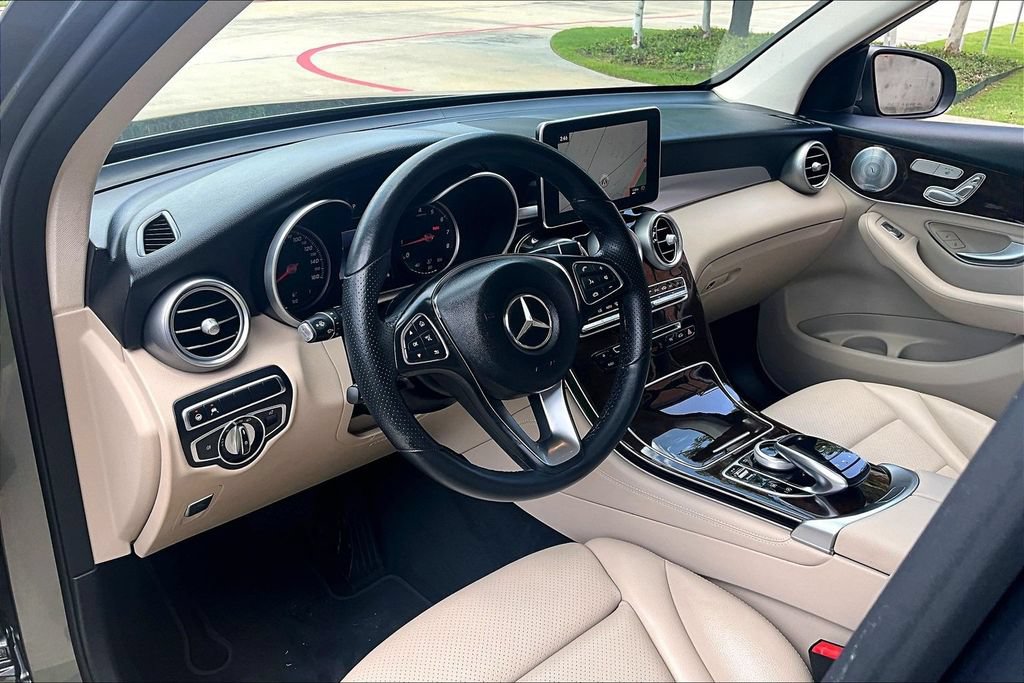 Used 2017 Mercedes-Benz GLC 300 image 17