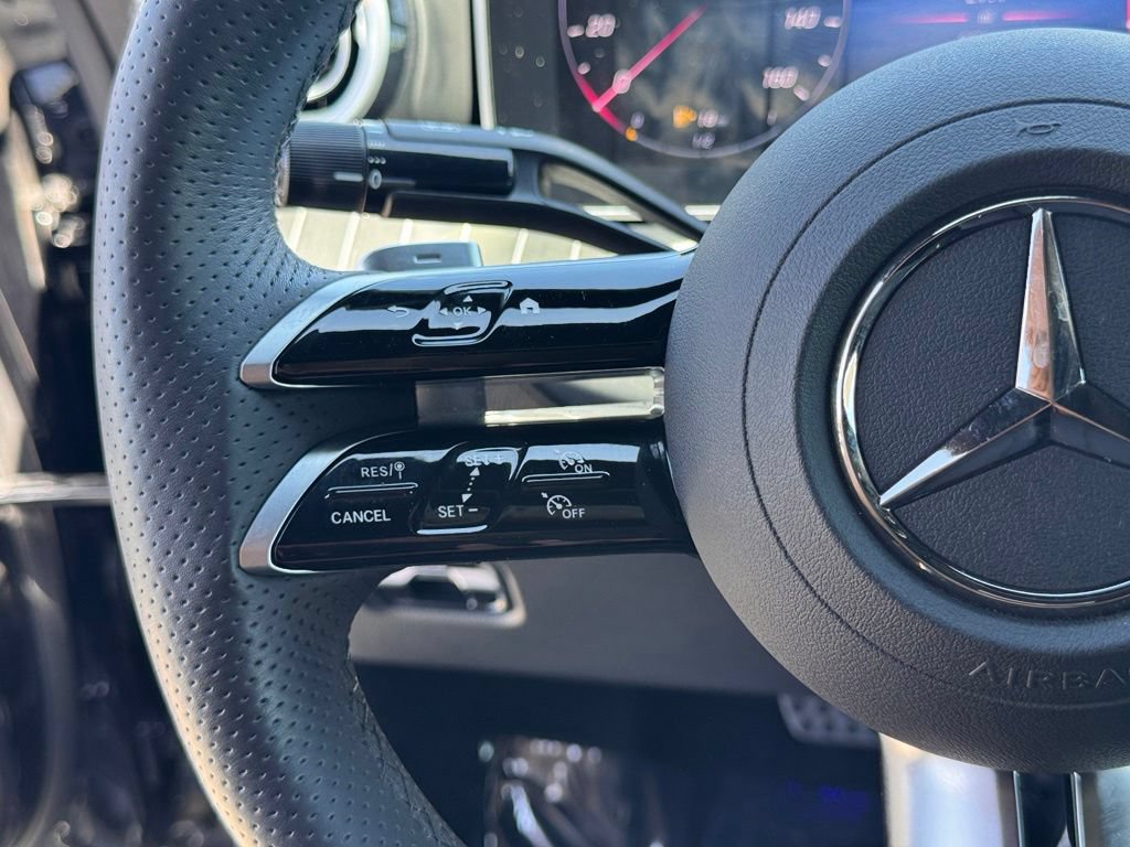 Used 2025 Mercedes-Benz CLE 300 4MATIC Coupe image 23