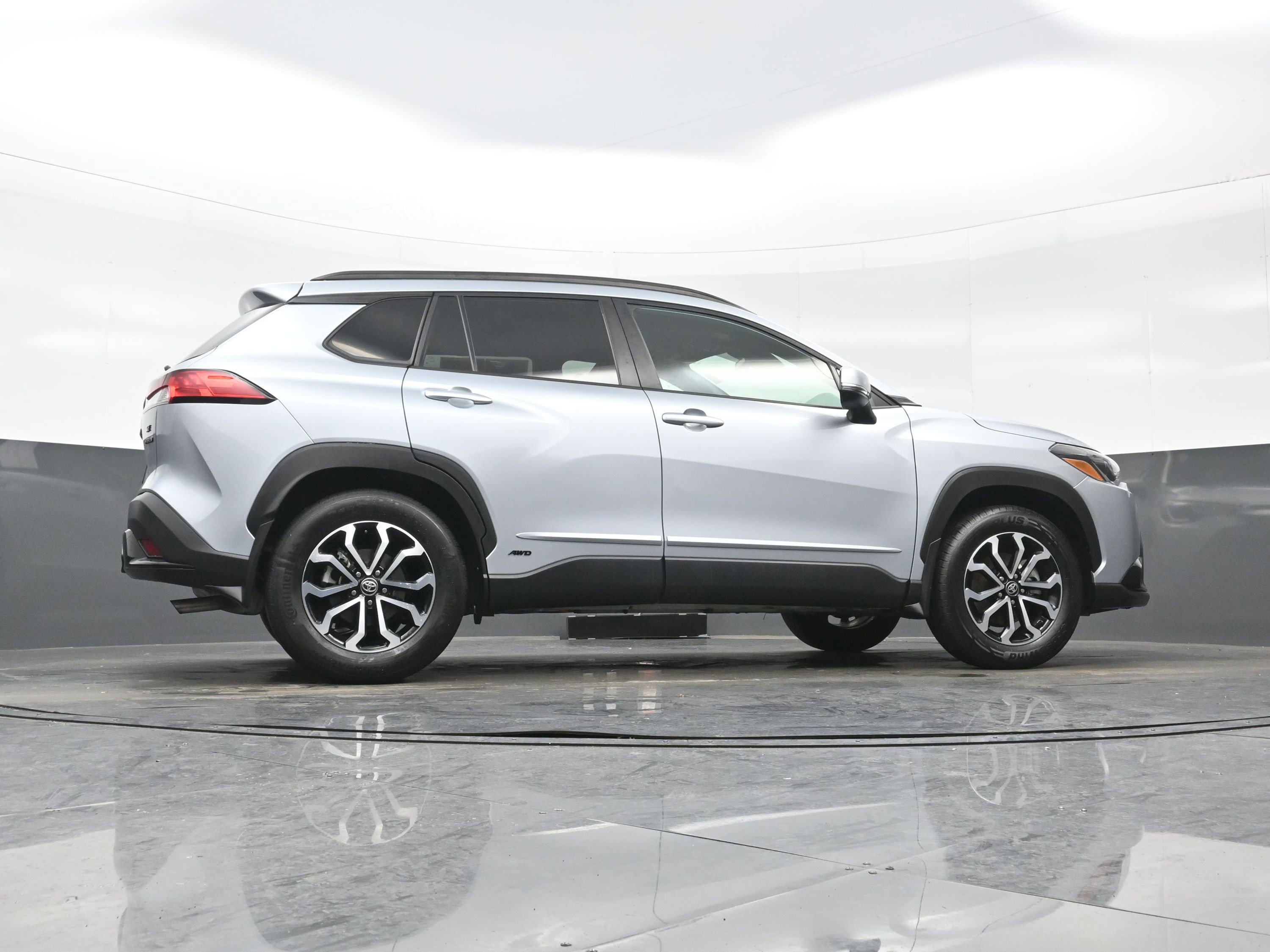 Used 2023 Toyota Corolla Cross S image 40