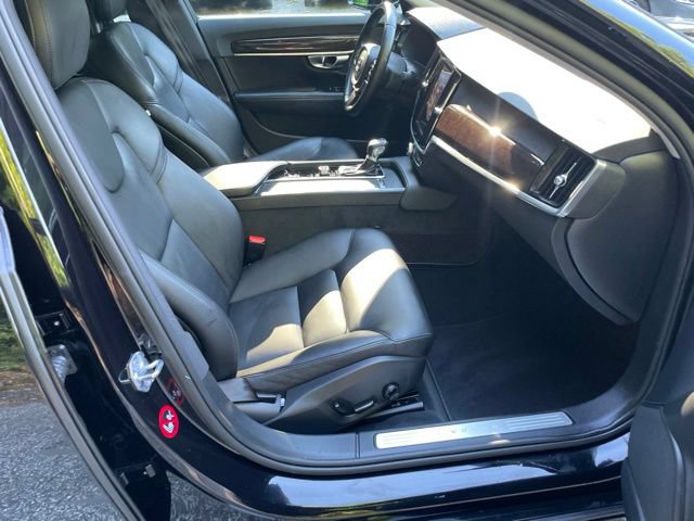 Used 2017 Volvo S90 T5 Momentum w/ Protection Package FWD image 12