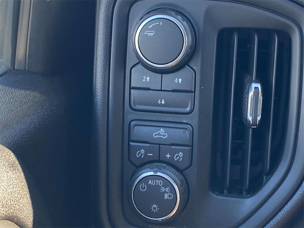 Used 2024 Chevrolet Silverado 2500 W/T w/ WT Convenience Package image 29