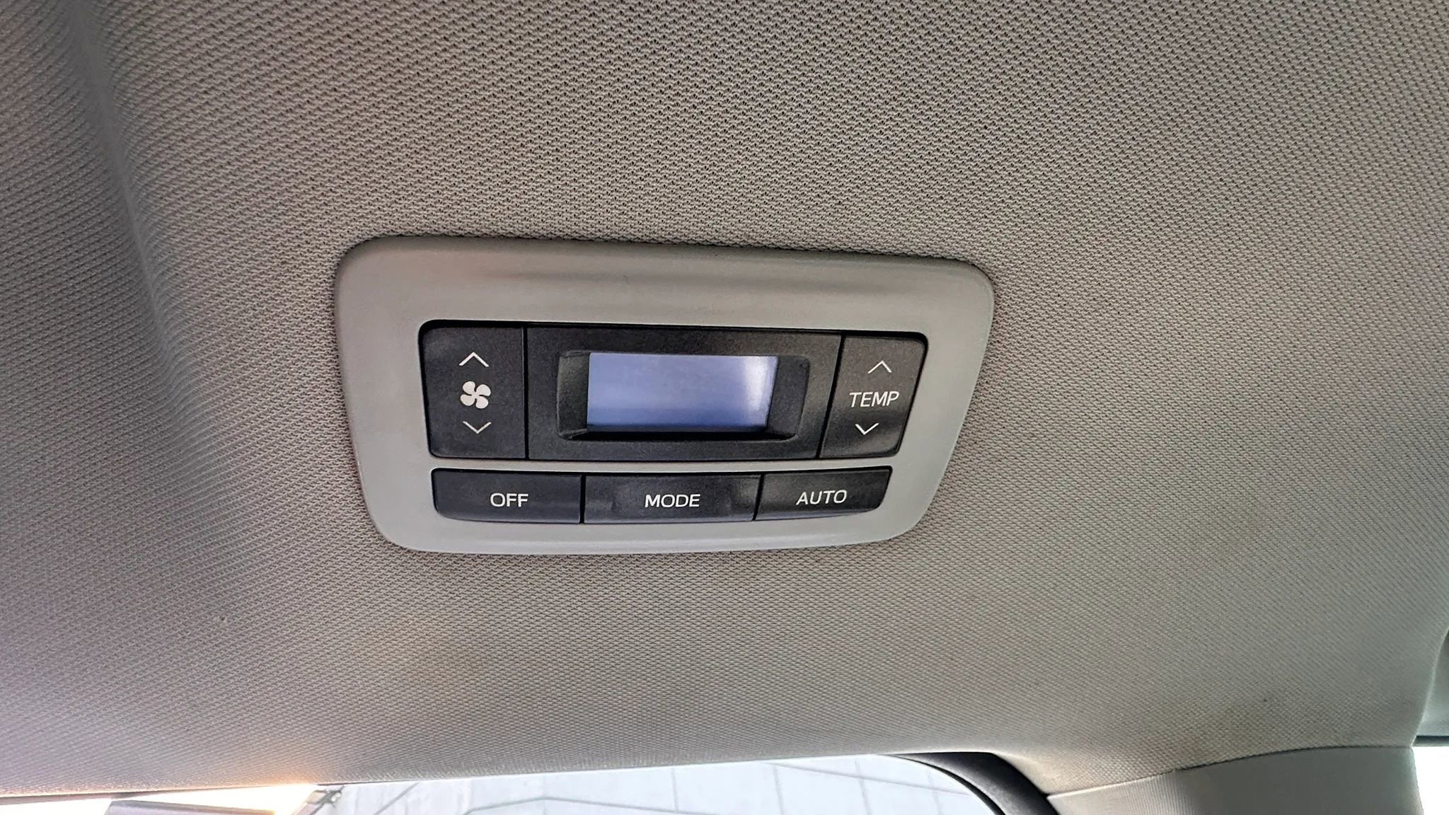 Used 2019 Toyota Sienna XLE w/ Protection Package image 22