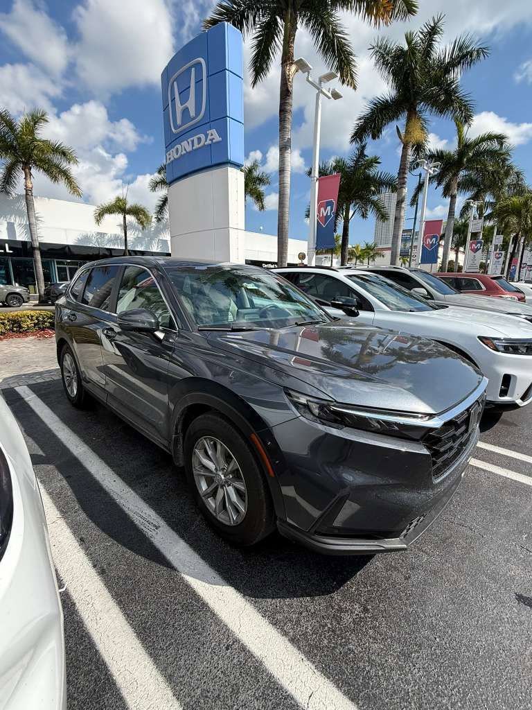 Used 2024 Honda CR-V EX-L image 3