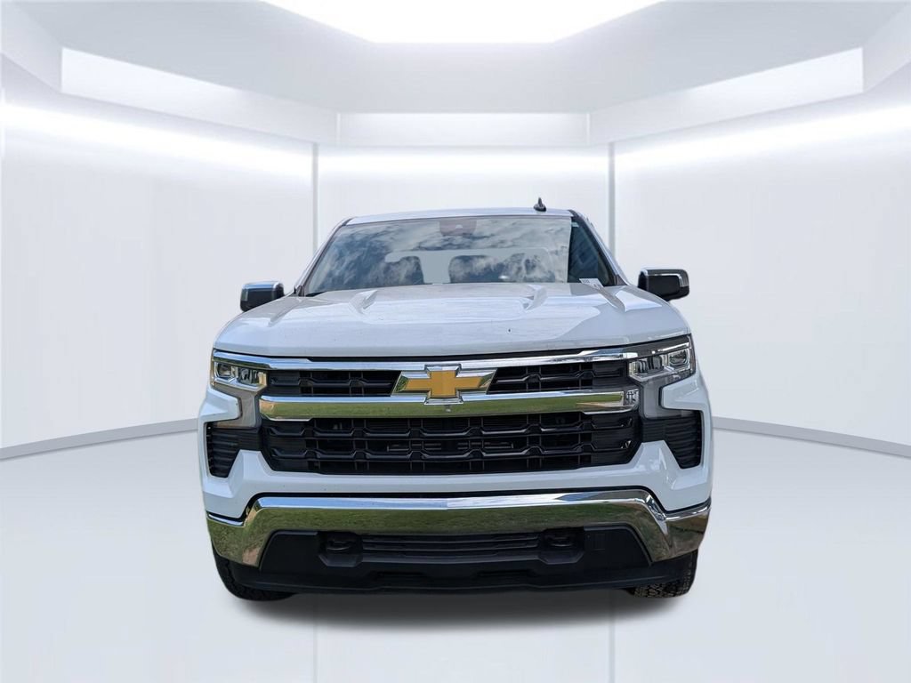 Used 2024 Chevrolet Silverado 1500 LT AWD/4WD image 5