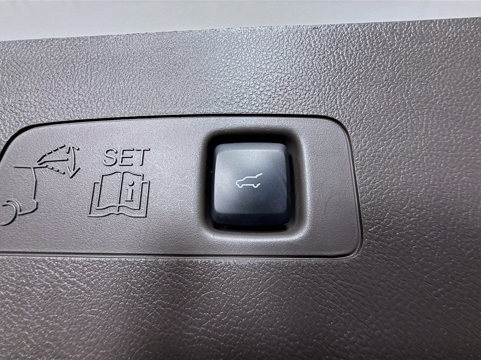 Used 2023 Lincoln Corsair FWD image 41